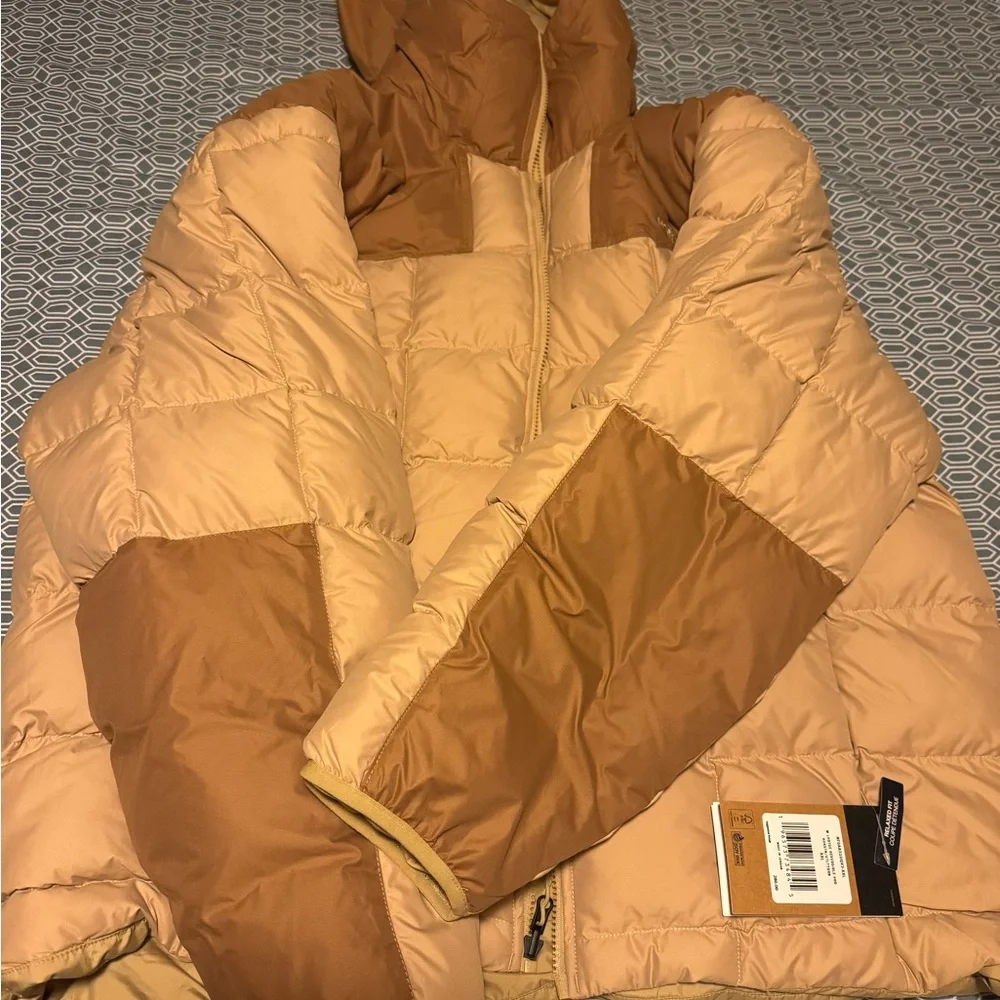The North Face Men's Beige and Brown Puffer Jacket
